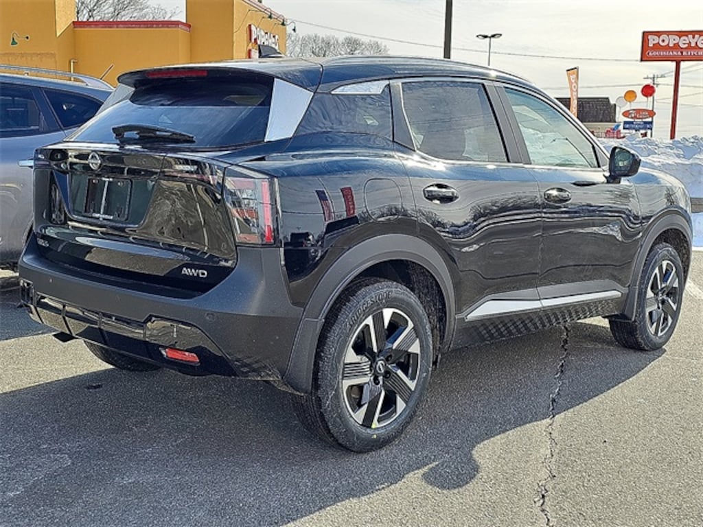 New 2026 Nissan Kicks SV SUV