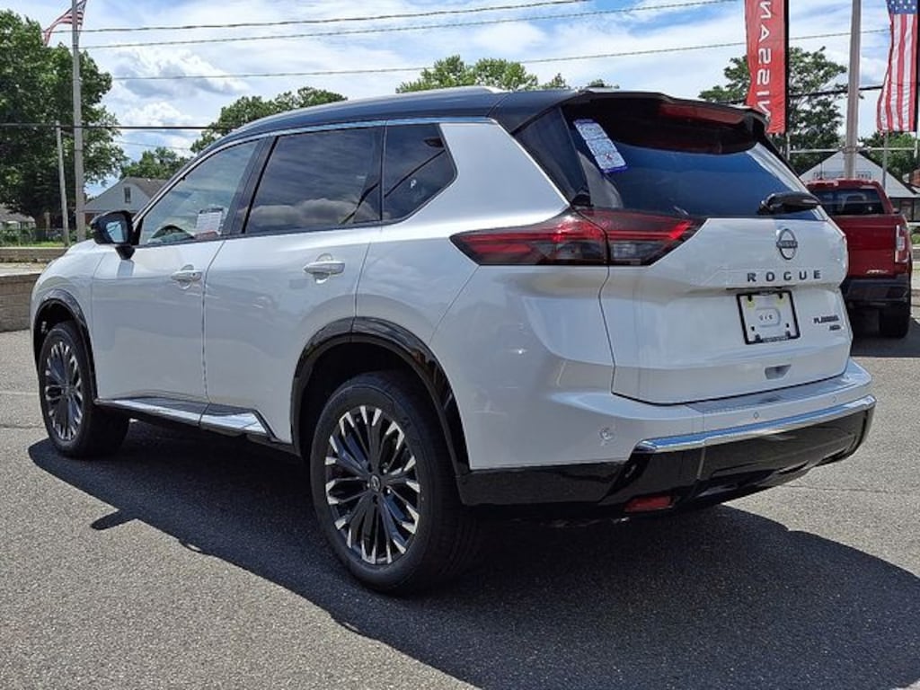 New 2026 Nissan Rogue Platinum SUV