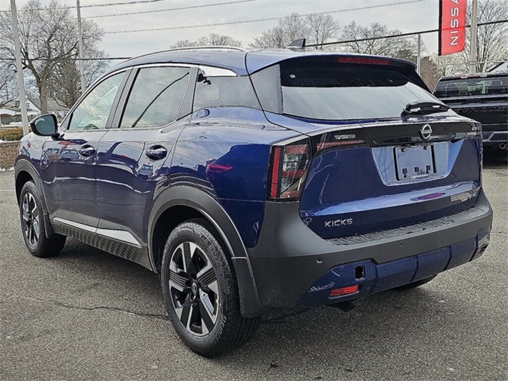 New 2026 Nissan Kicks SV SUV
