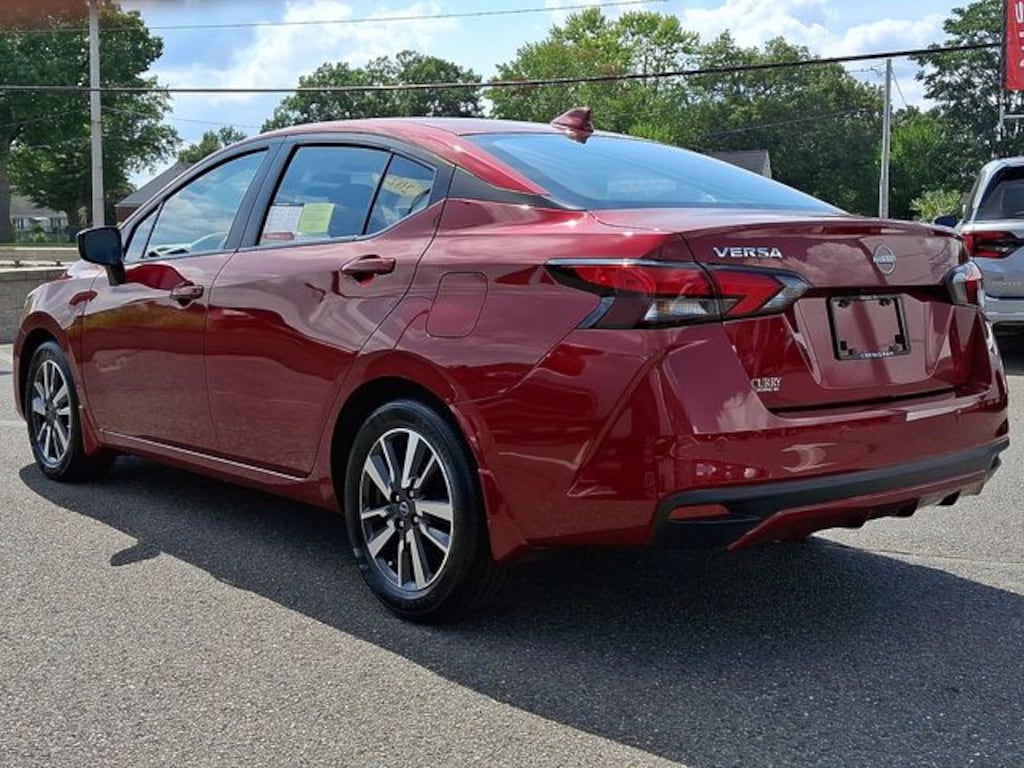 Certified 2025 Nissan Versa 1.6 SV Sedan