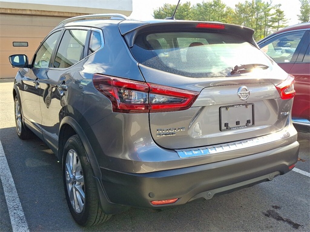 Used 2022 Nissan Rogue Sport SV SUV