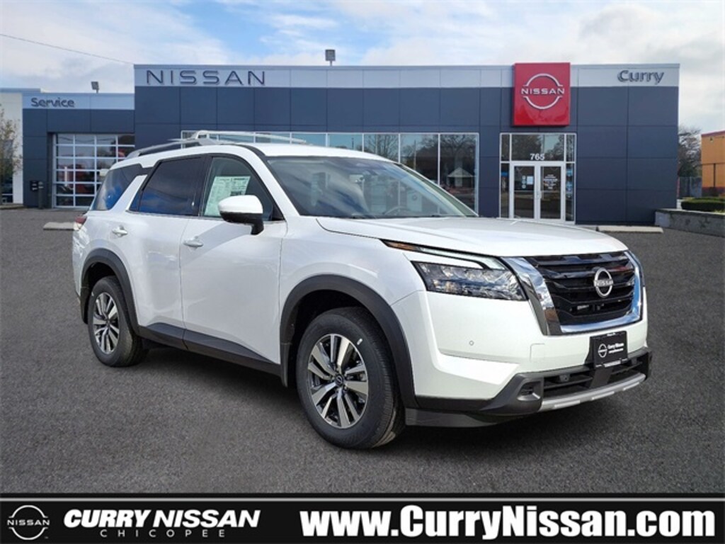 New 2025 Nissan Pathfinder SL SUV