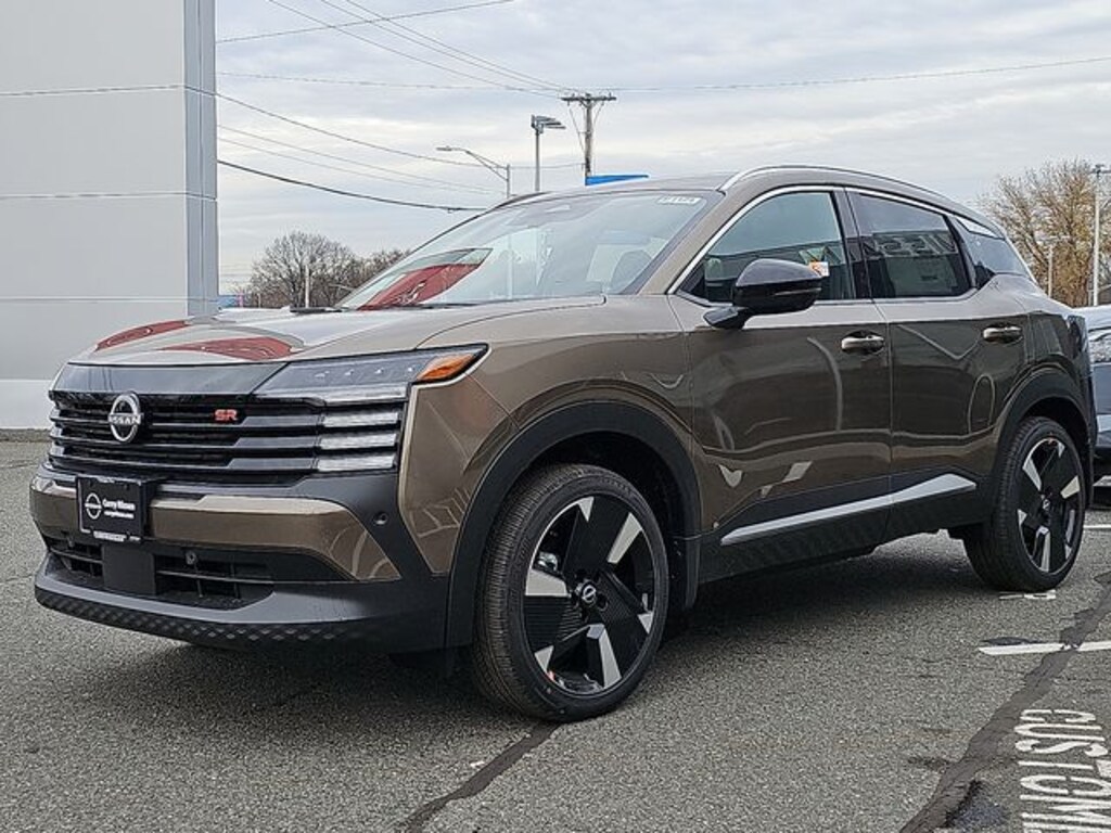 New 2026 Nissan Kicks SR SUV