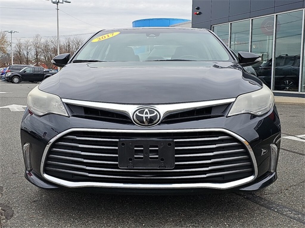 Used 2017 Toyota Avalon Sedan