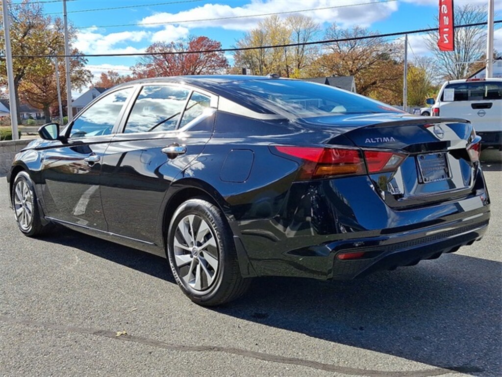Certified 2025 Nissan Altima S Sedan