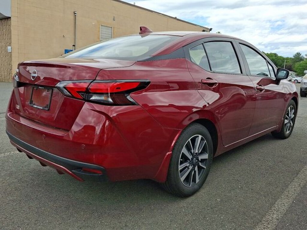 Certified 2025 Nissan Versa 1.6 SV Sedan