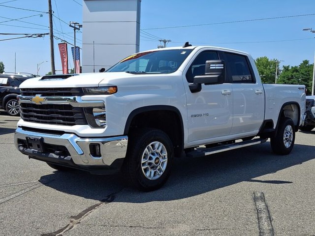 Used 2025 Chevrolet Silverado 2500 HD LT Truck Crew Cab