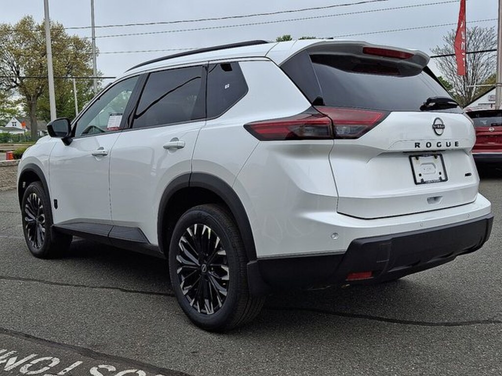 New 2026 Nissan Rogue Dark Armor SUV