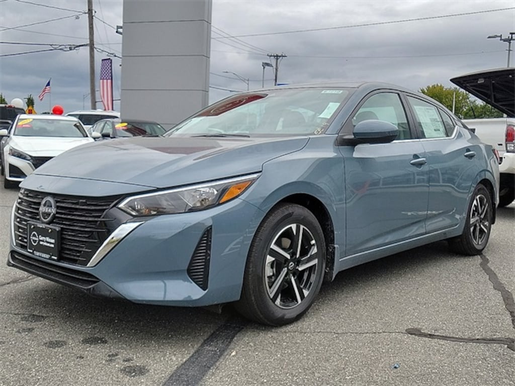 New 2025 Nissan Sentra SV Sedan