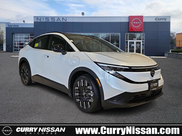2026 Nissan LEAF Platinum+