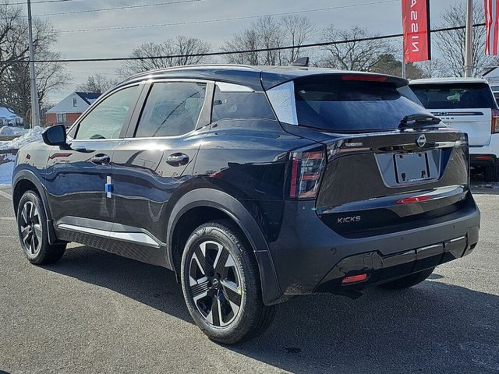 New 2026 Nissan Kicks SV SUV