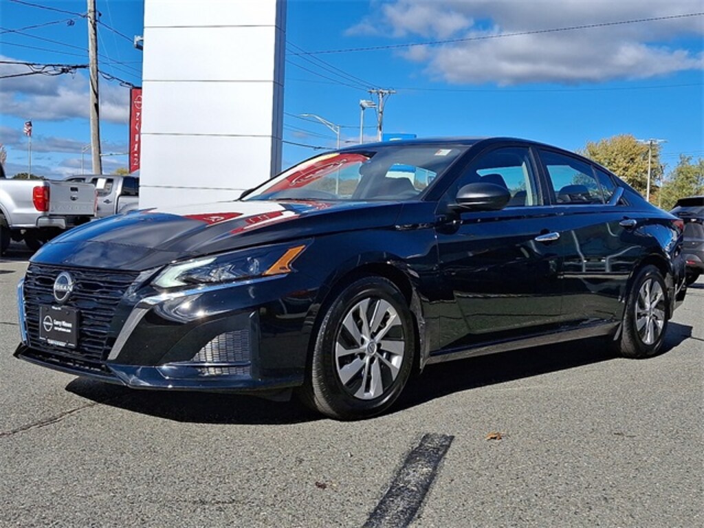 Certified 2025 Nissan Altima S Sedan