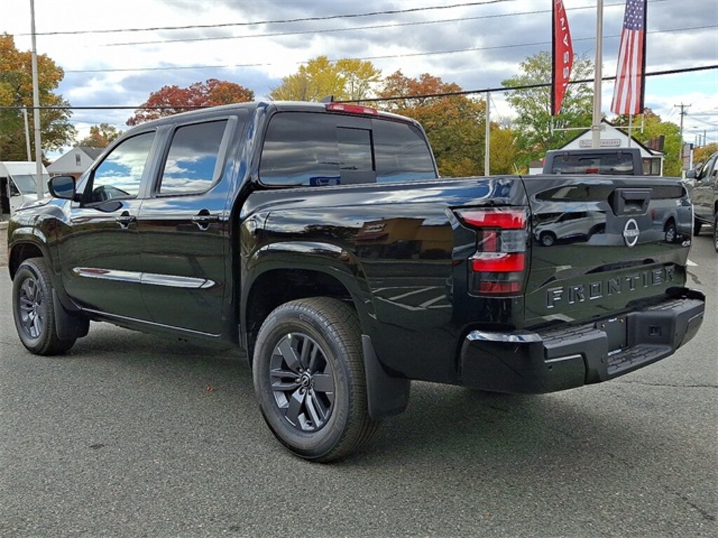 New 2026 Nissan Frontier SV Truck Crew Cab