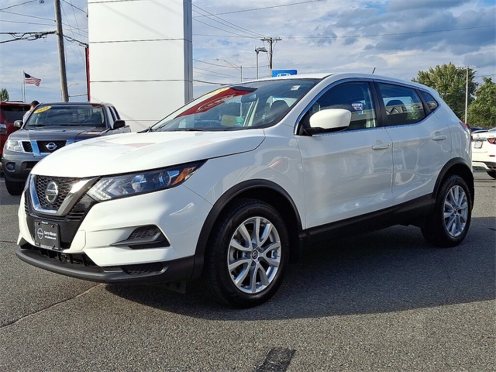 Used 2022 Nissan Rogue Sport S SUV