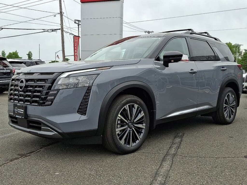 New 2026 Nissan Pathfinder Platinum SUV