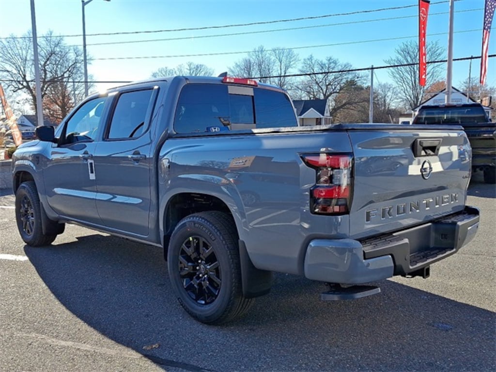 New 2026 Nissan Frontier SV Truck Crew Cab