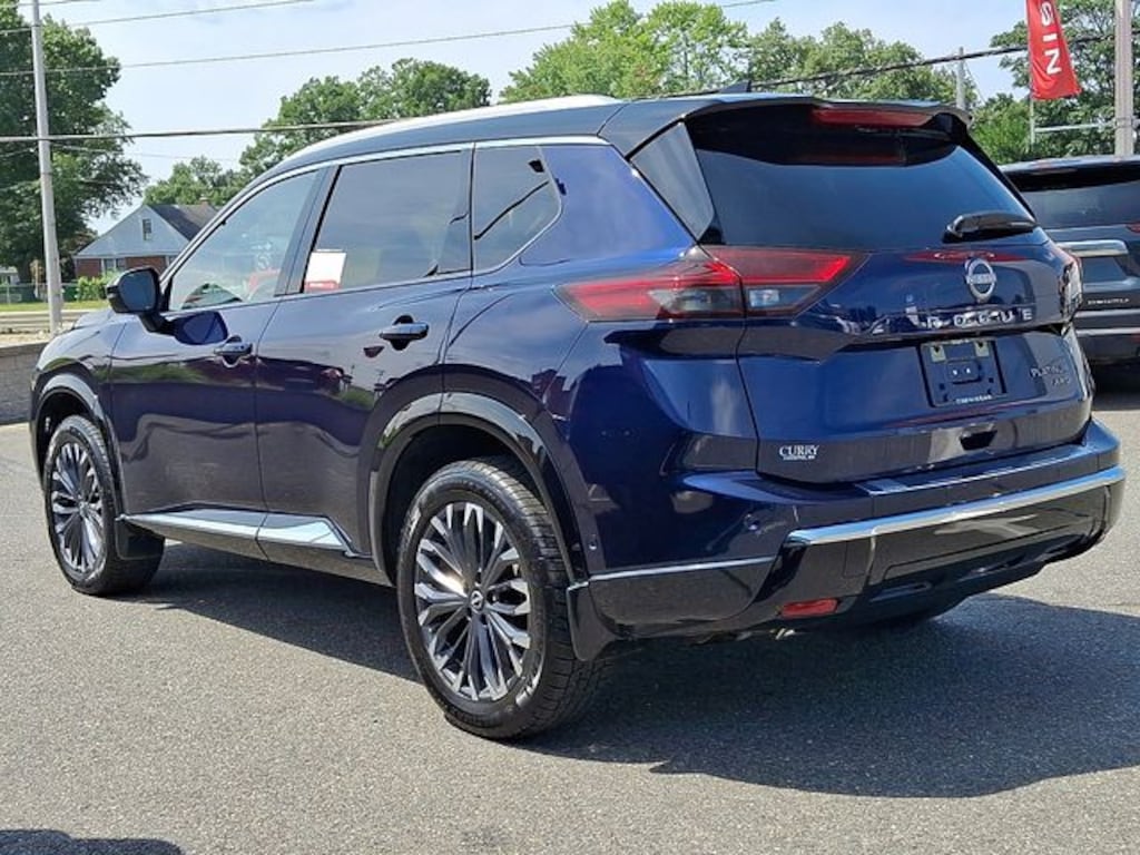 Used 2024 Nissan Rogue Platinum SUV