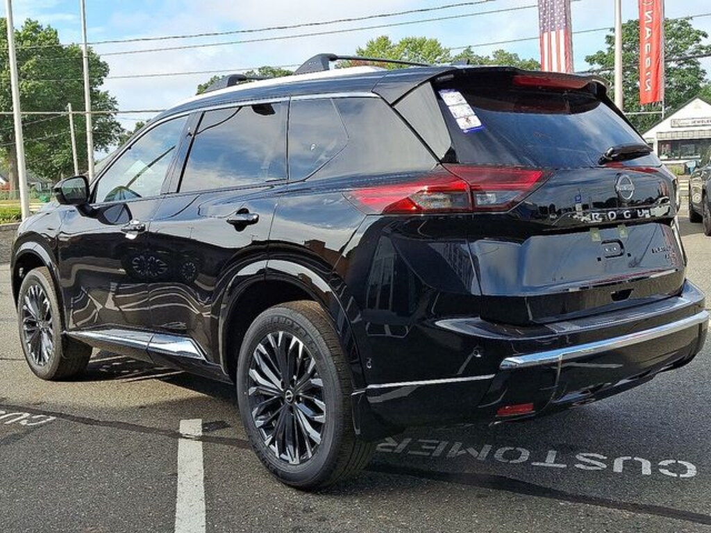 New 2026 Nissan Rogue Platinum SUV