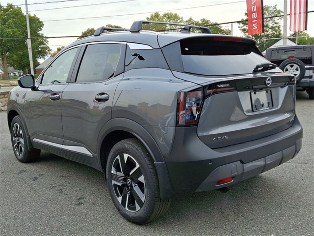 New 2026 Nissan Kicks SV SUV