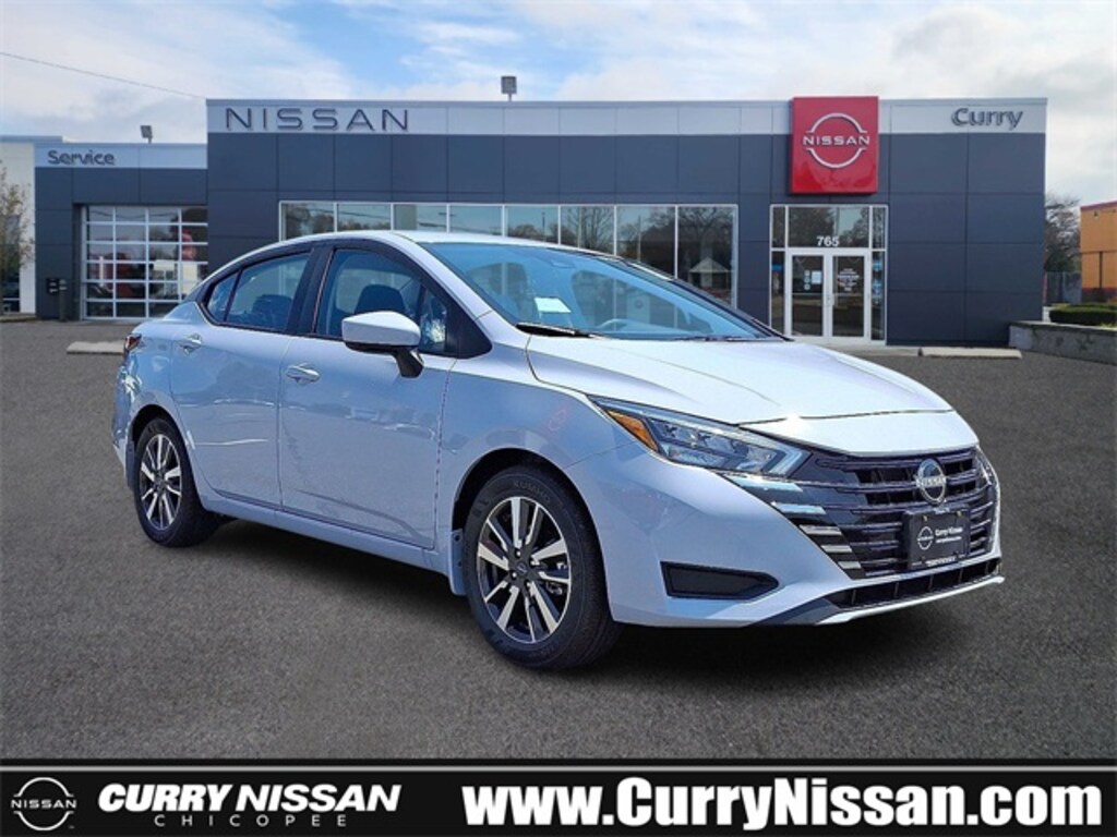 New 2025 Nissan Versa 1.6 SV Sedan