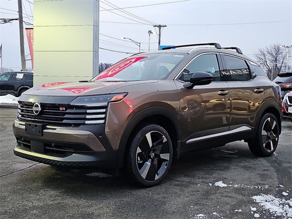 New 2026 Nissan Kicks SR SUV