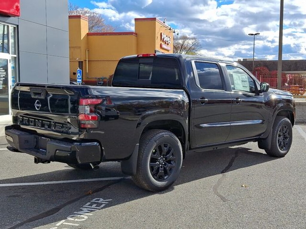 New 2026 Nissan Frontier SV Truck Crew Cab