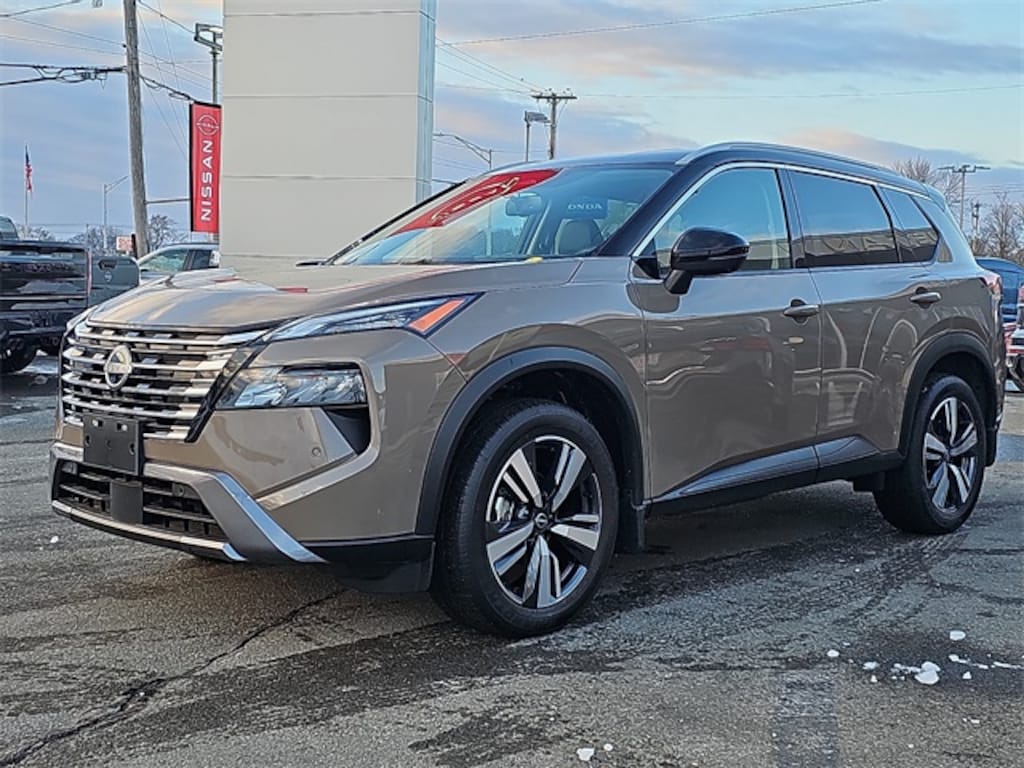 Certified 2025 Nissan Rogue SL SUV