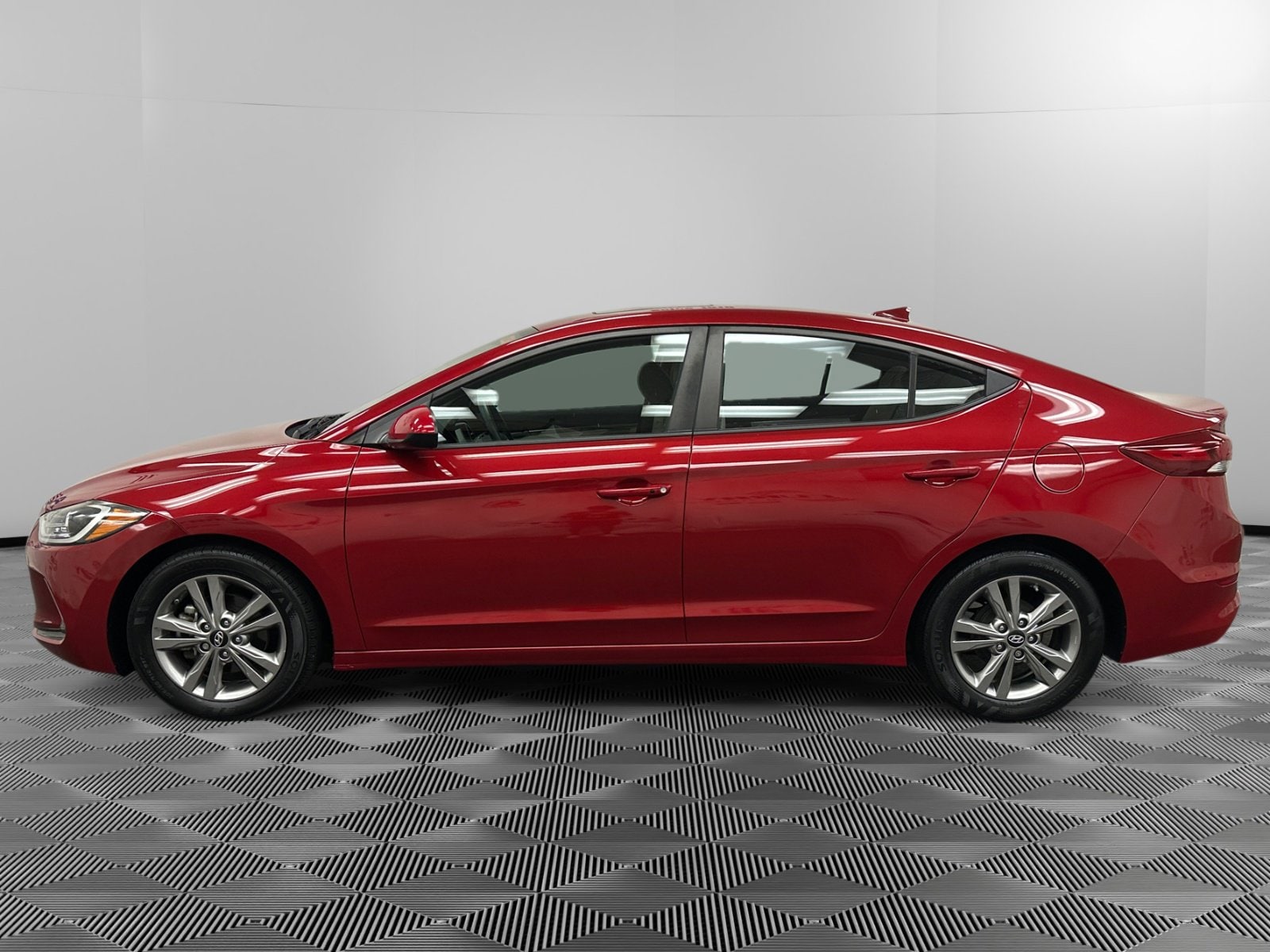 Used 2017 Hyundai Elantra Value Edition with VIN KMHD84LF0HU245785 for sale in Cortlandt Manor, NY