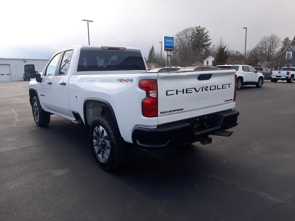 Used 2024 Chevrolet Silverado 2500 HD Custom Truck
