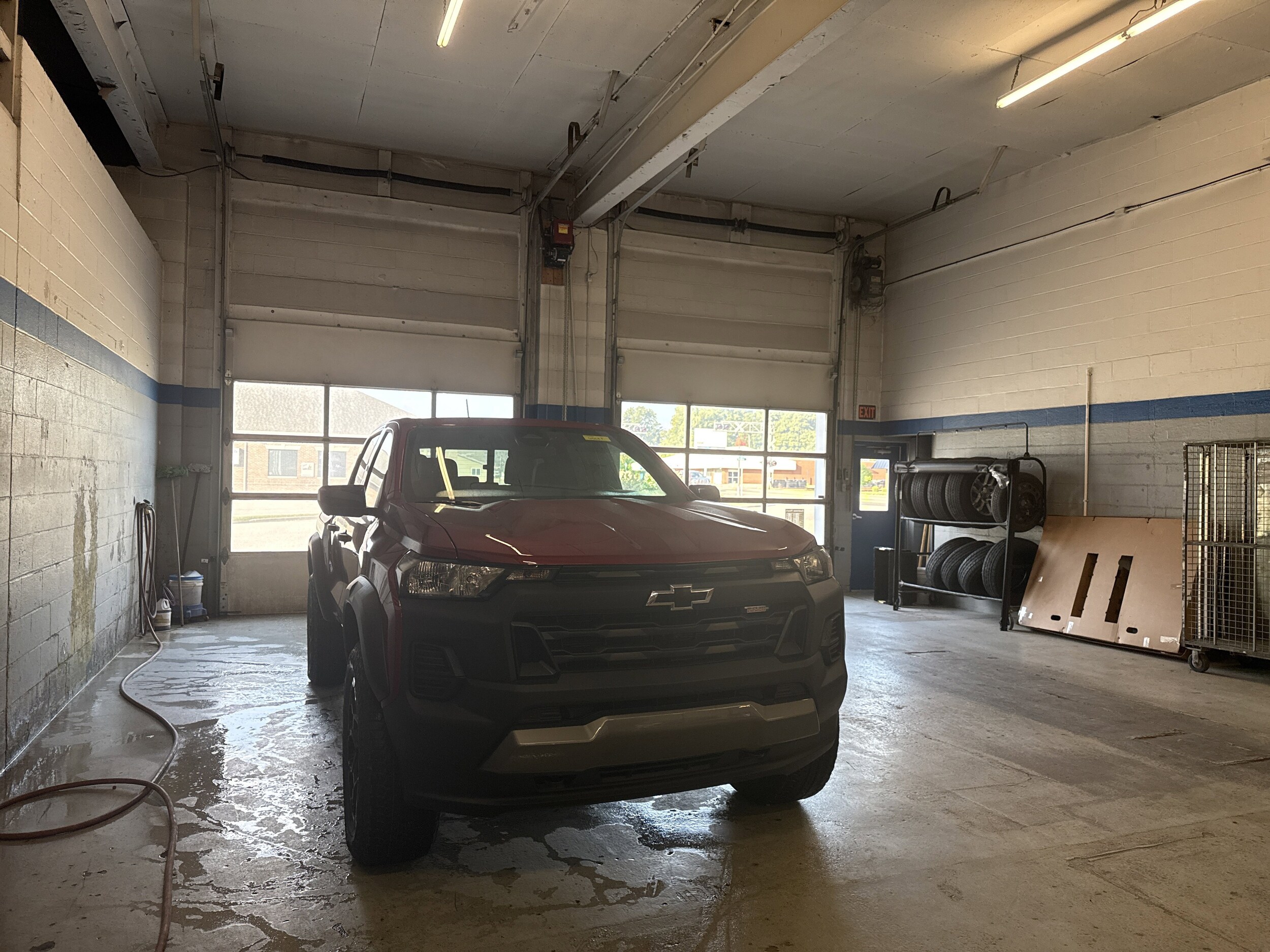 2026 Chevrolet Colorado Trail Boss photo 2