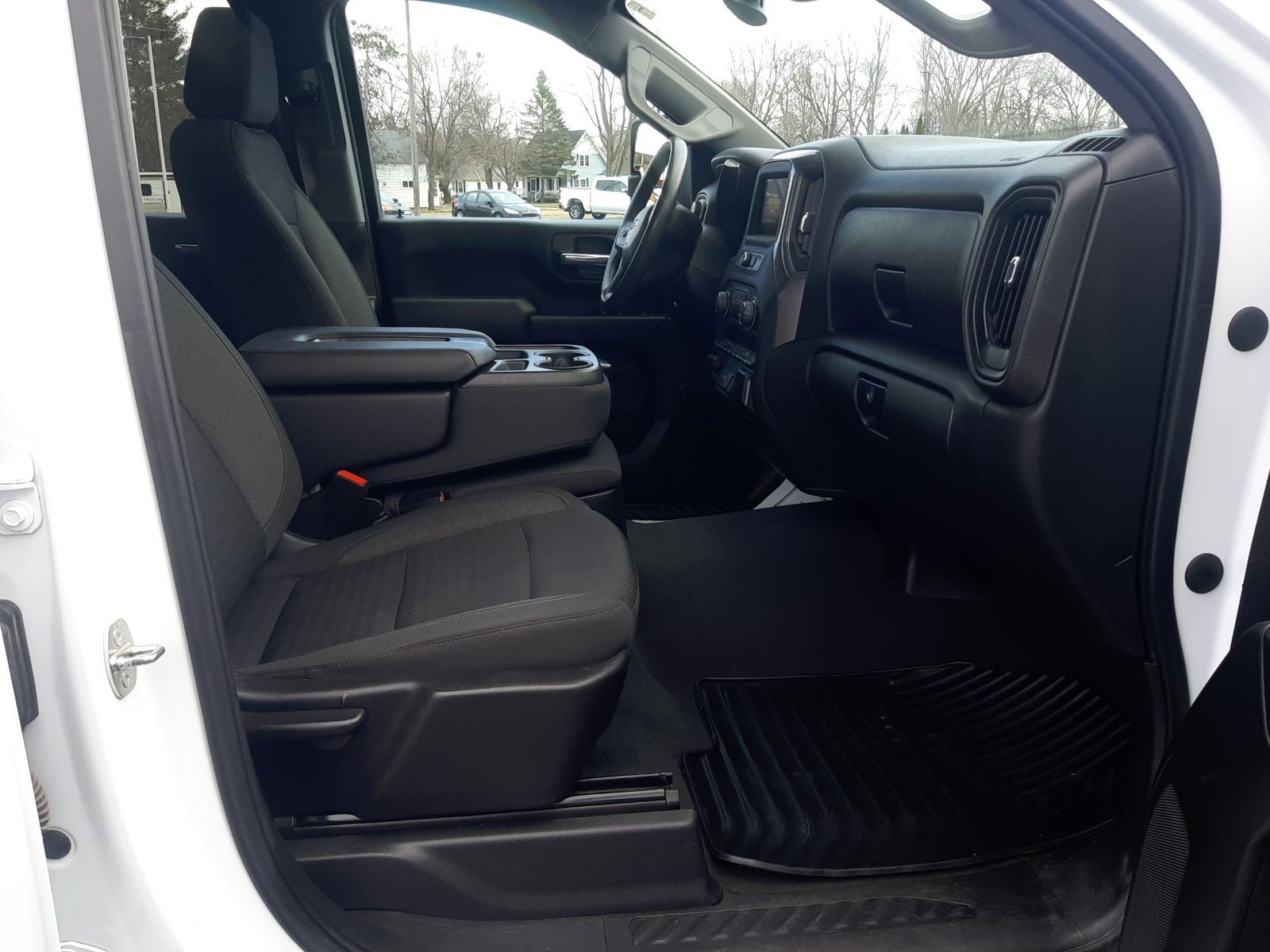 2024 Chevrolet Silverado 2500HD Custom - Photo 11