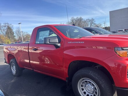 2025 Chevrolet Silverado 1500 WT Truck