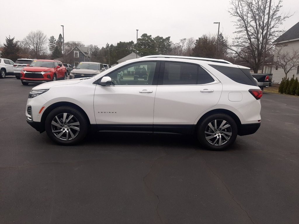 Used 2024 Chevrolet Equinox Premier SUV