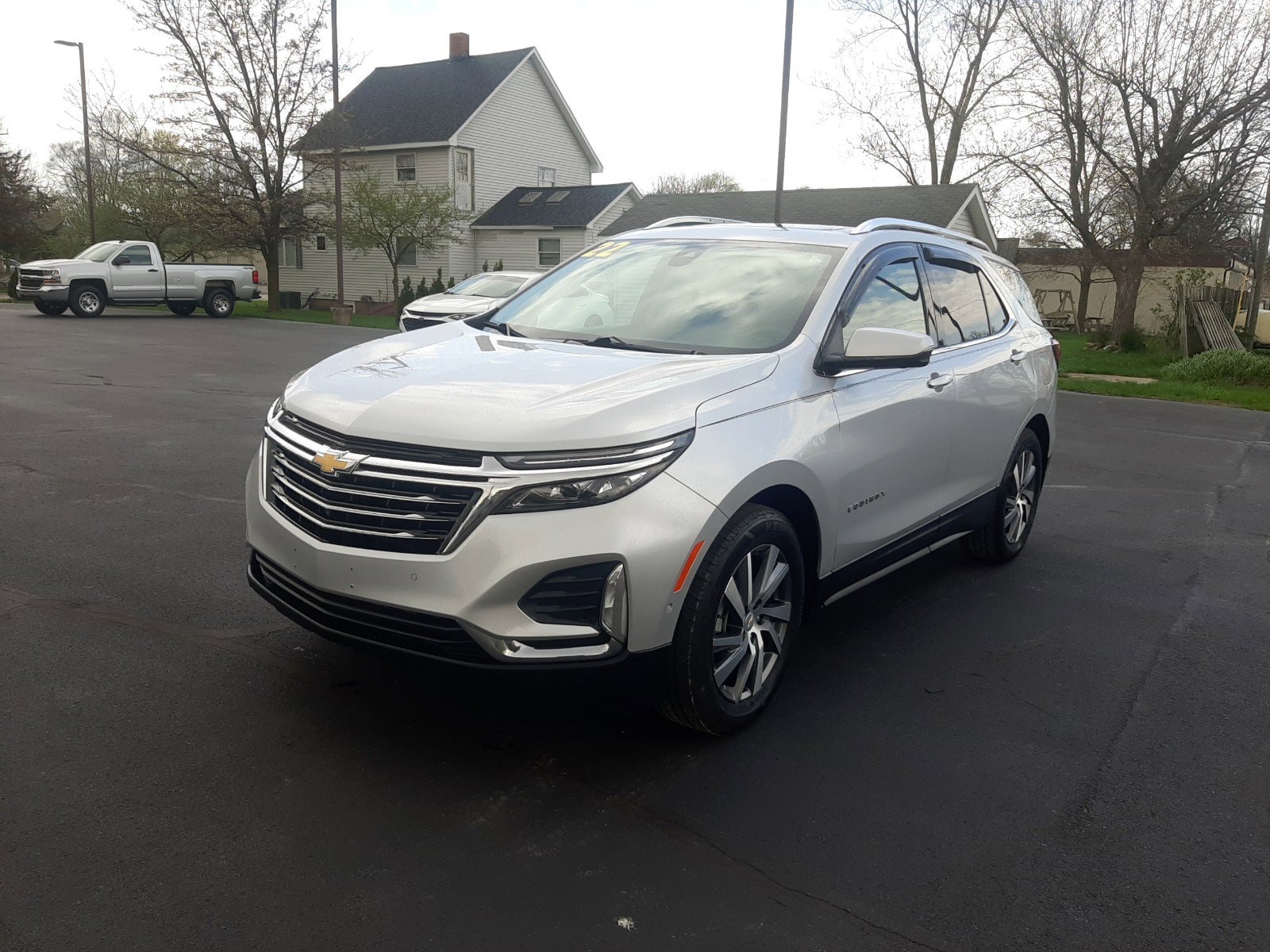 2022 Chevrolet Equinox Premier