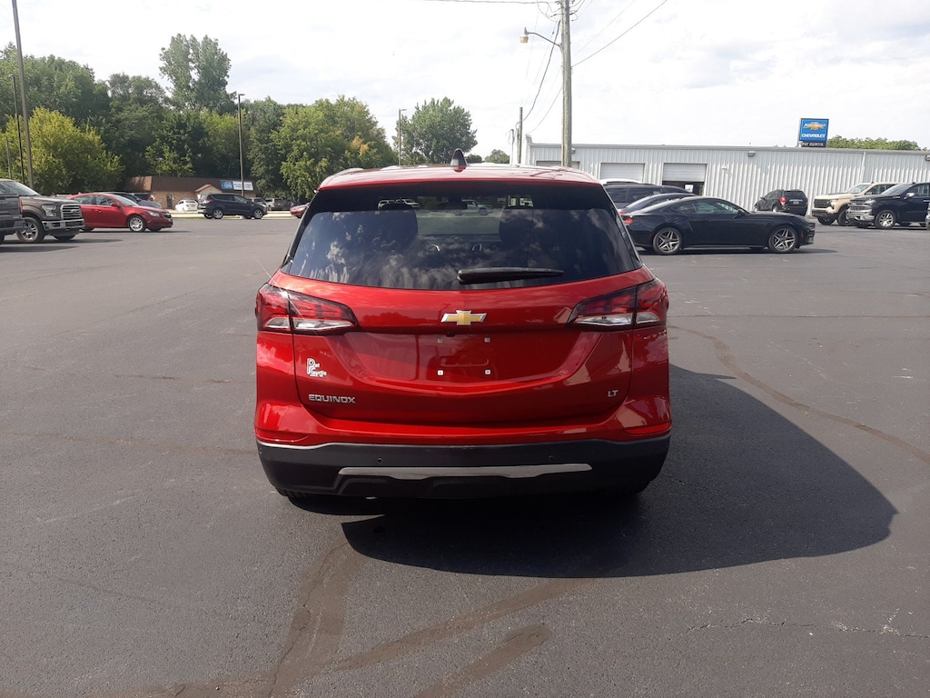 Used 2024 Chevrolet Equinox LT SUV