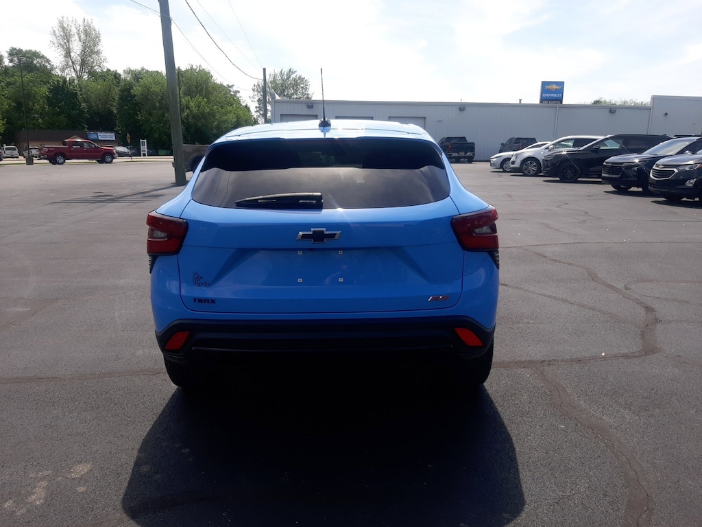 Used 2024 Chevrolet Trax 1RS SUV