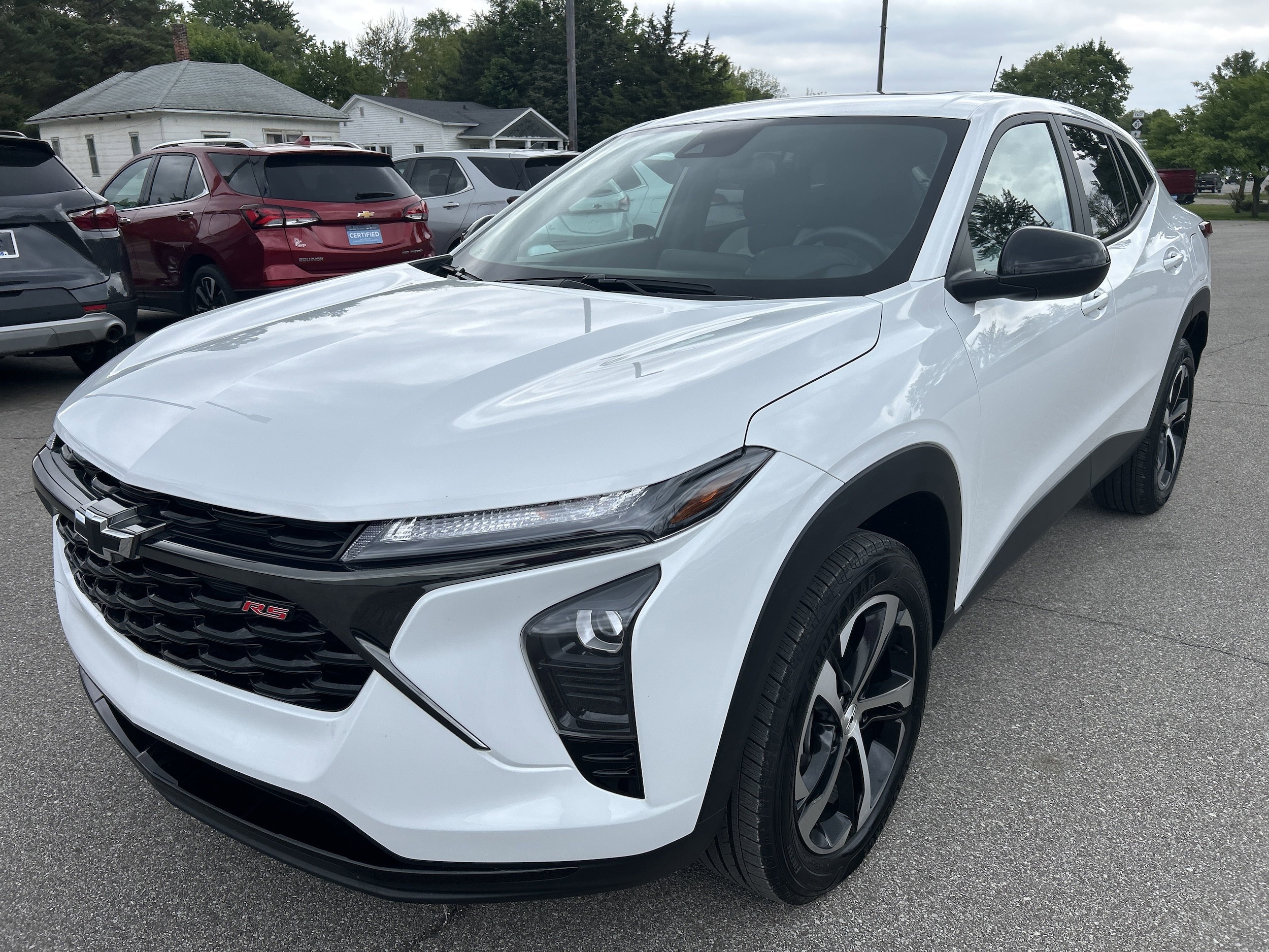 2024 Chevrolet Trax RS's photo