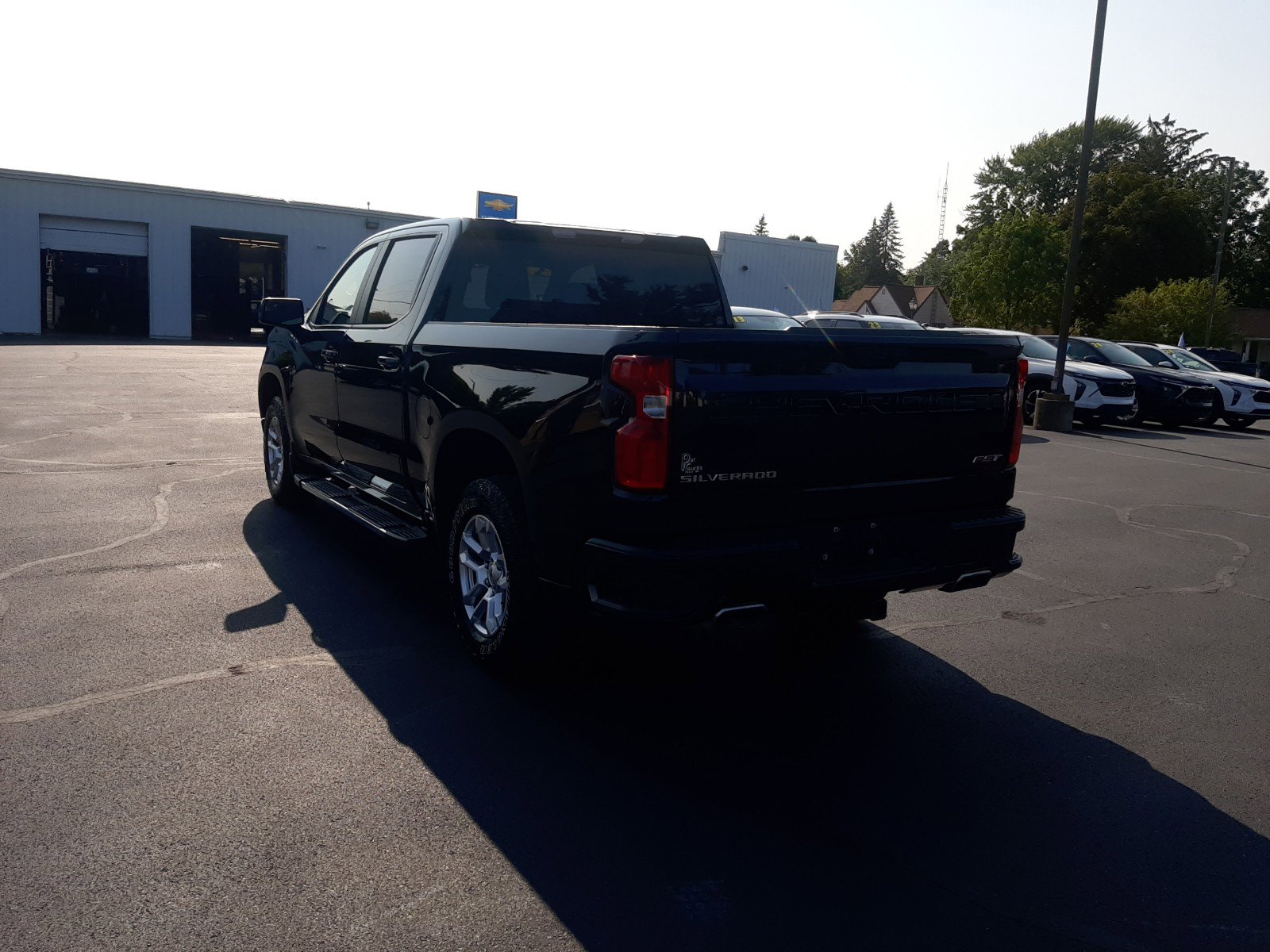 2024 Chevrolet Silverado 1500 RST photo 3