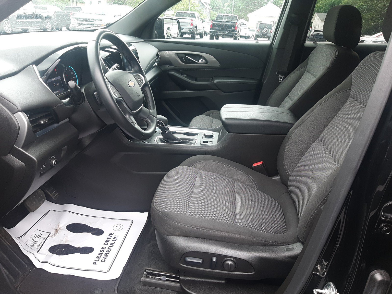2023 Chevrolet Traverse 1LT - Photo 9