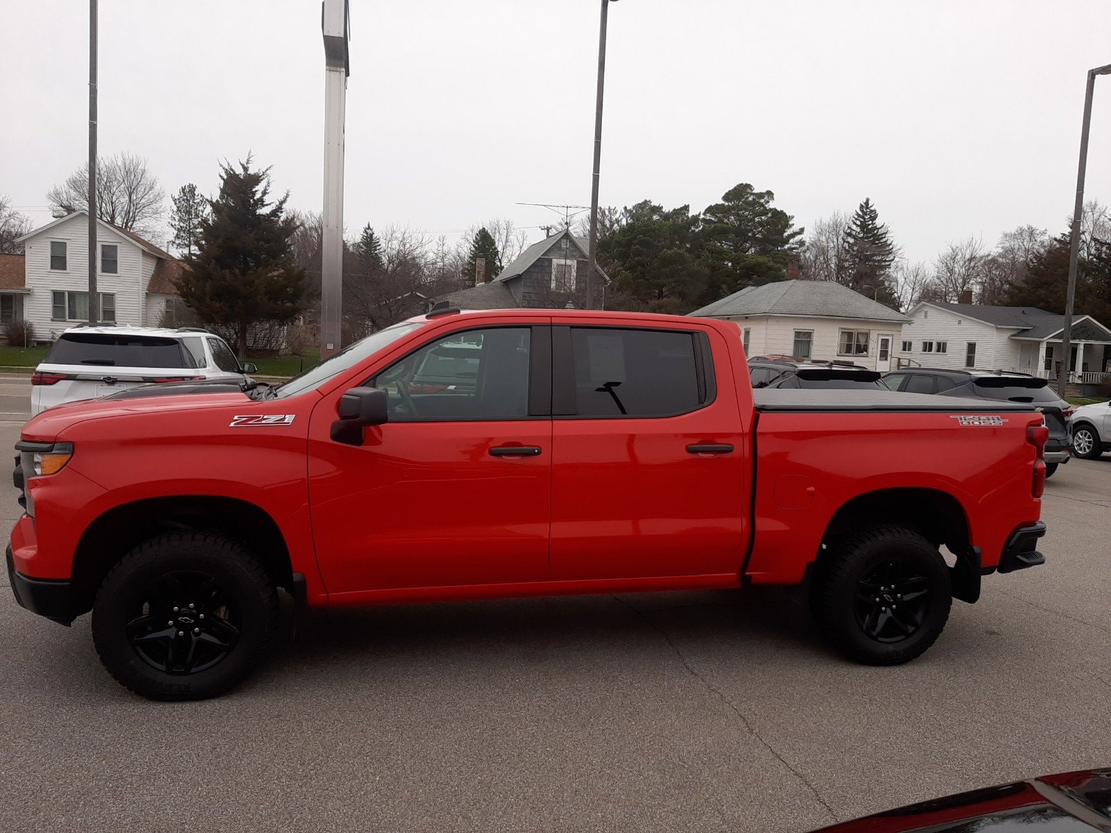 Used 2022 Chevrolet Silverado 1500 Custom with VIN 3GCPDCEK7NG685888 for sale in Caro, MI