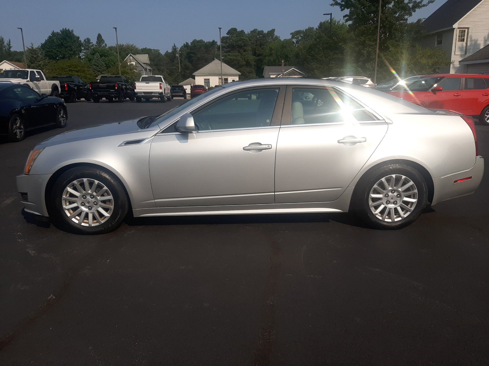 Used 2013 Cadillac CTS Sedan Luxury Collection with VIN 1G6DE5E50D0111404 for sale in Caro, MI