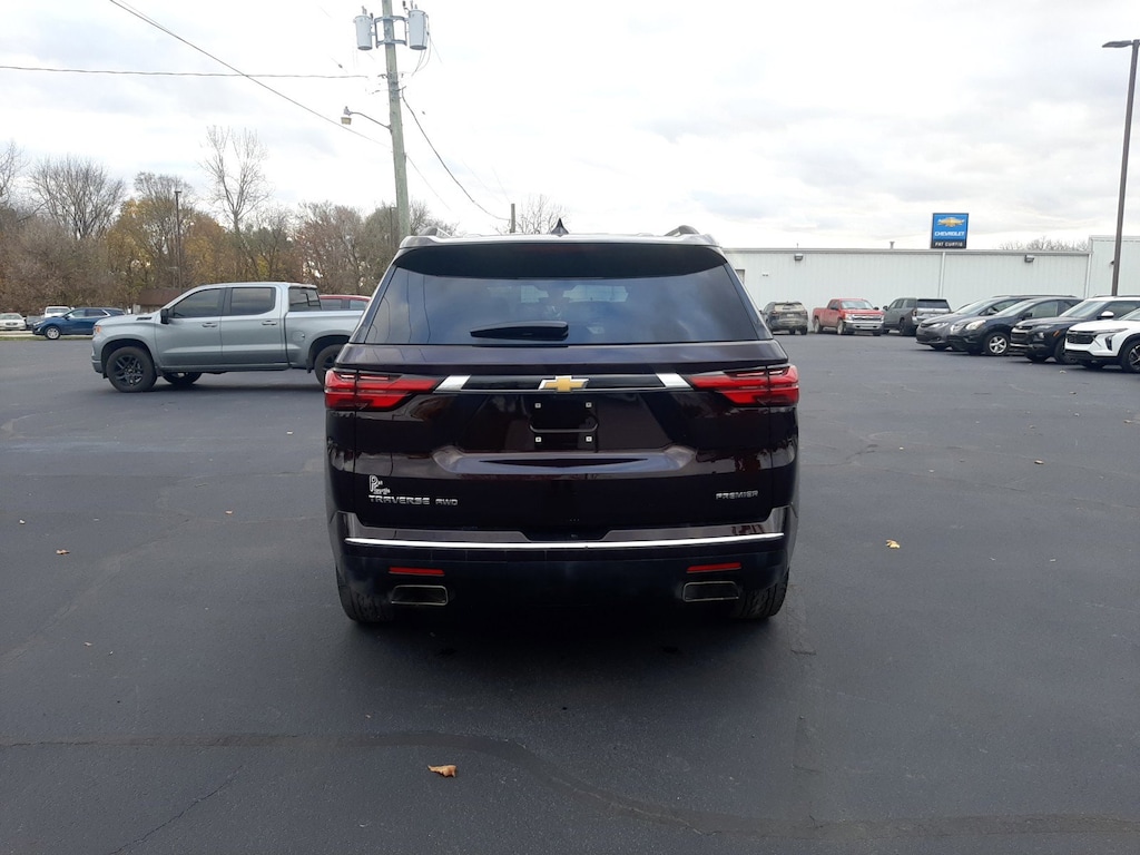Used 2023 Chevrolet Traverse Premier SUV