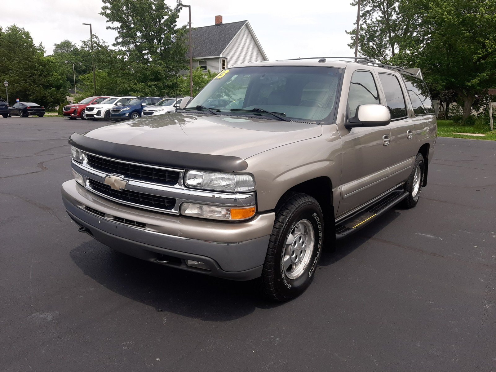 2003 Chevrolet Suburban 4WD 1500 Series LS's photo