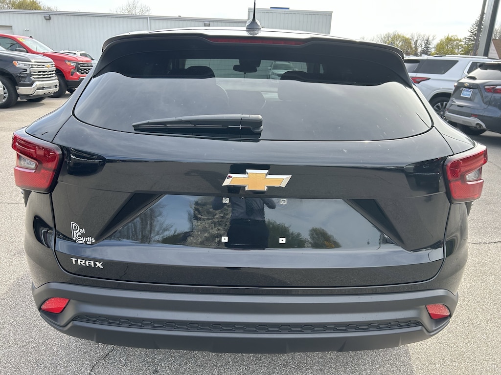 Used 2024 Chevrolet Trax LS SUV