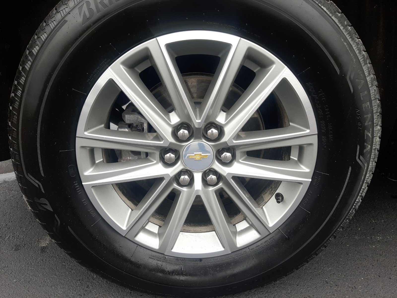 2023 Chevrolet Traverse 1LT - Photo 44