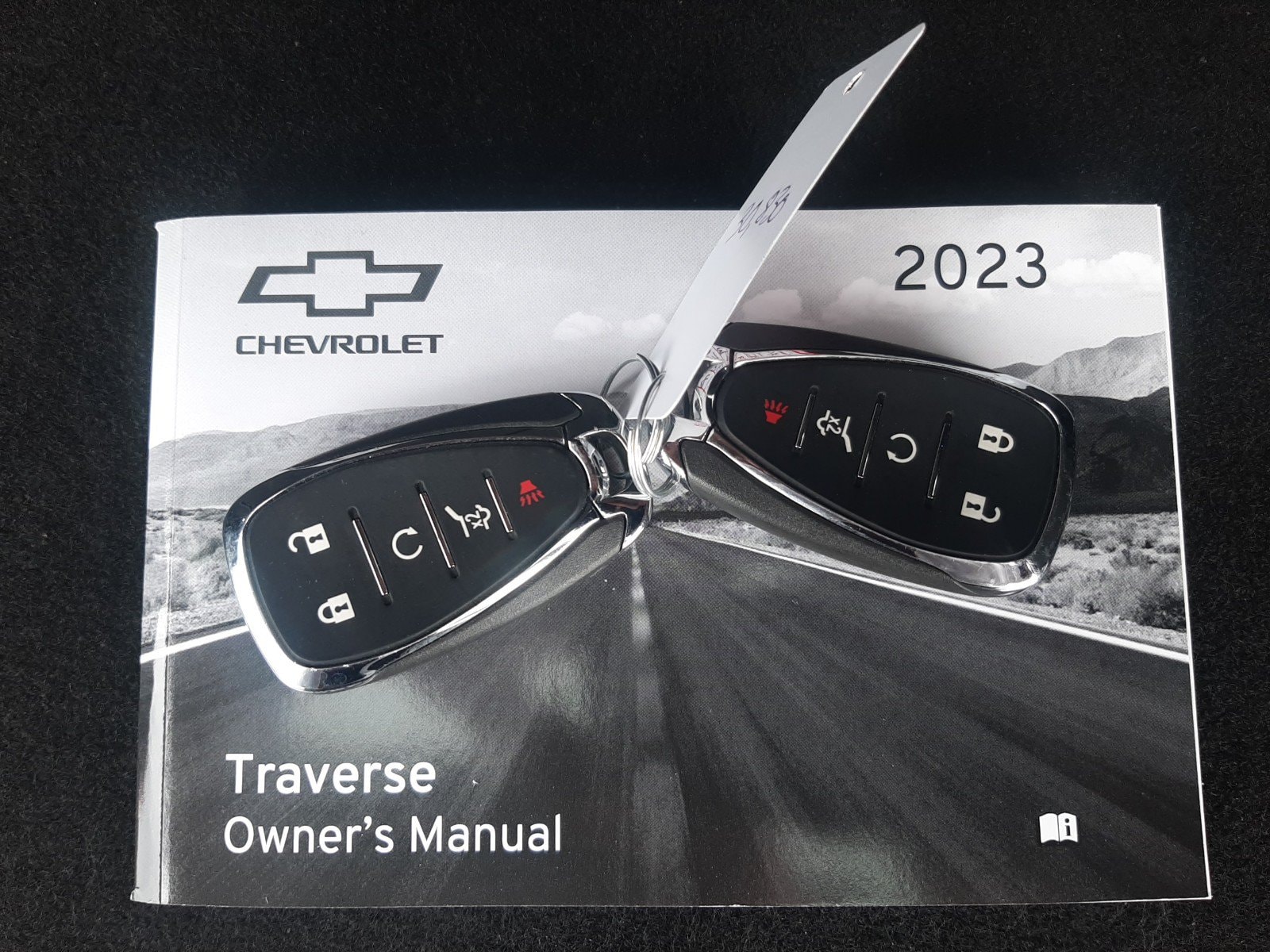 2023 Chevrolet Traverse 1LT - Photo 46
