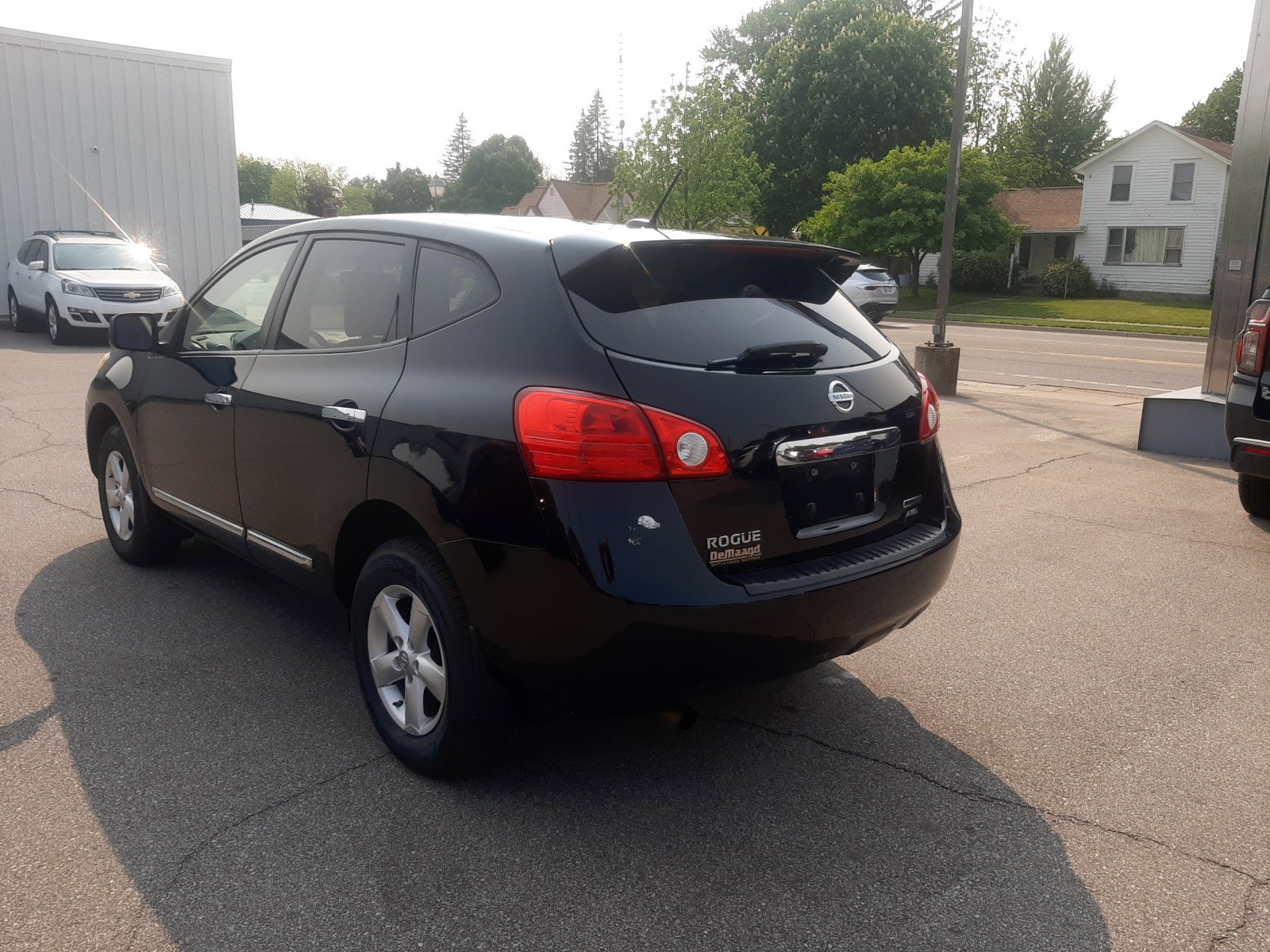 2013 Nissan Rogue S photo 3