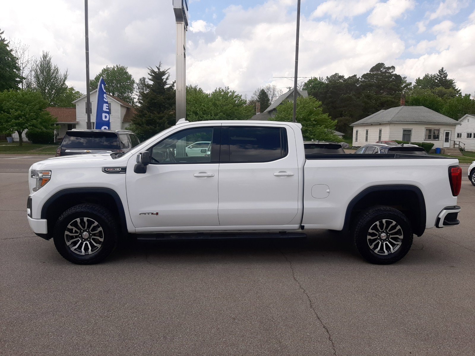 Used 2021 GMC Sierra 1500 AT4 with VIN 3GTP9EELXMG267054 for sale in Caro, MI