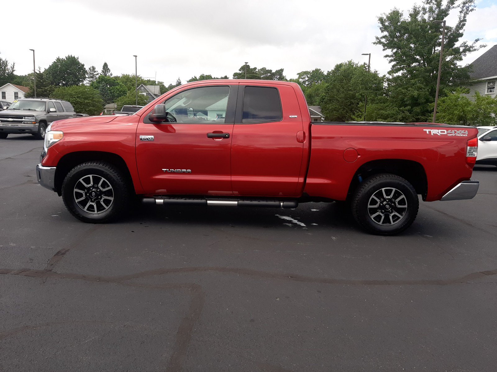 Used 2014 Toyota Tundra SR5 with VIN 5TFUW5F14EX348900 for sale in Caro, MI