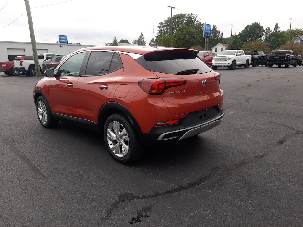 Used 2024 Buick Encore GX Preferred SUV